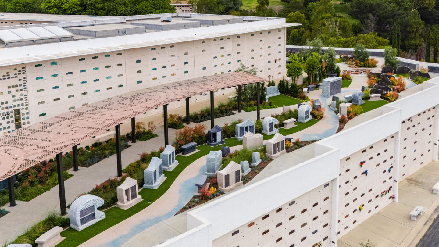 El Camino Memorial - Sorrento Valley & Memorial Park